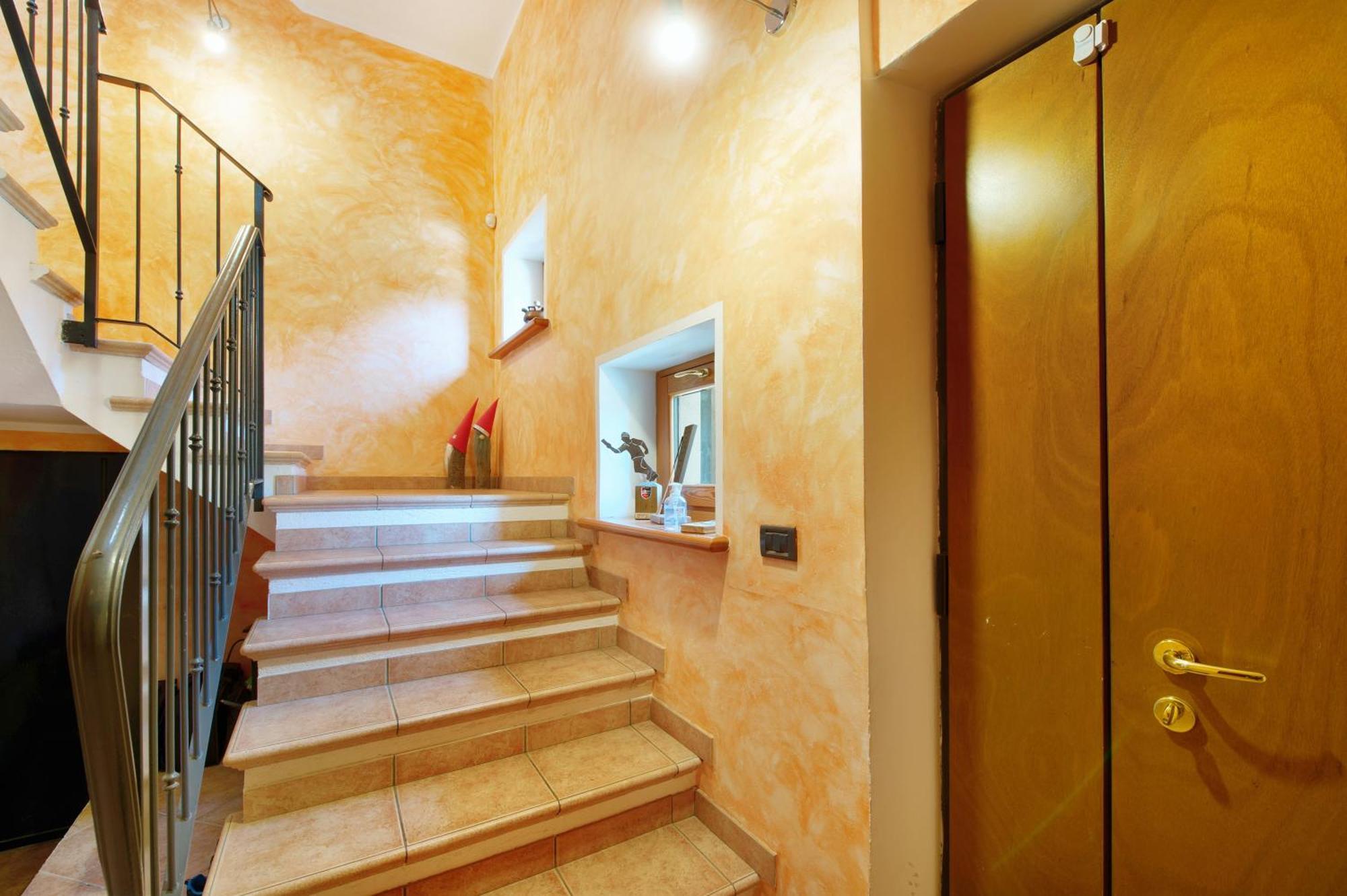 Appartement Il Piccolo Nido à Aoste Extérieur photo